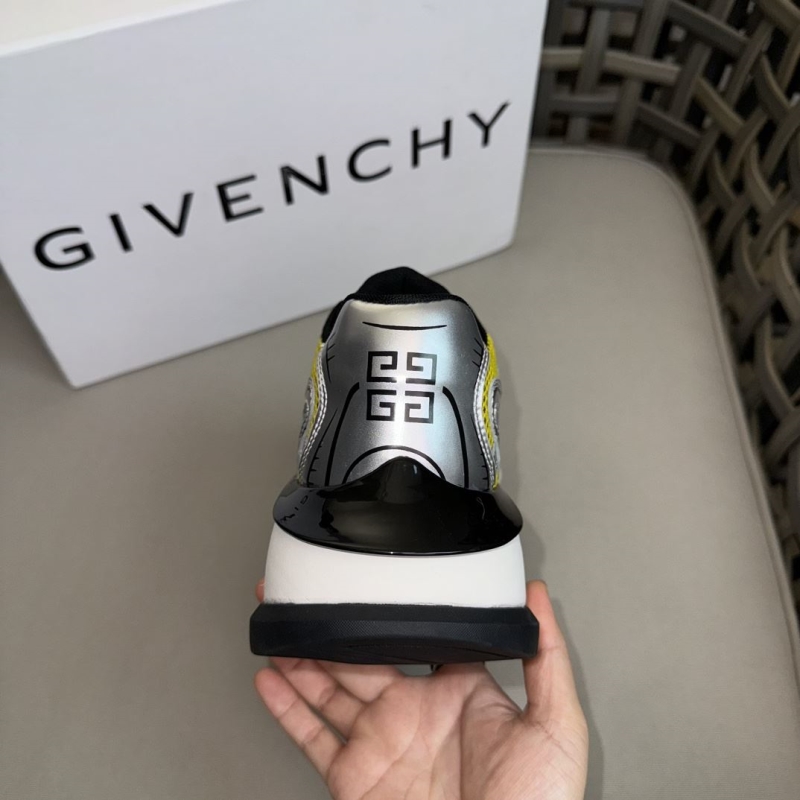 Givenchy Sneakers